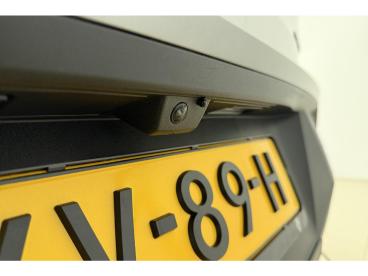 SPOTICAR Peugeot 3008 1.2 Hybrid 145 Allure | Climate Control | Apple Ca Tweedehands - Suv Hybride Wit - Emmeloord - 1200289052_3