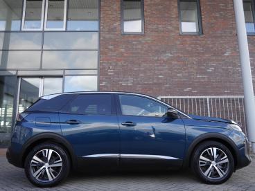SPOTICAR Peugeot 3008 1.2t 130pk Allure Pack Business | Navigatie | Clim Tweedehands - Suv Benzine Blauw - Sneek - 1200301683_3