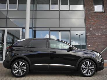 SPOTICAR Peugeot 3008 1.2 Puretech Allure | Automaat | 19 Inch Velgen | Tweedehands - Suv Benzine Zwart - Sneek - 1200301807_3