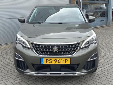 SPOTICAR Peugeot 3008 1.2t 131pk Allure Automaat | Climate Control | Nav Tweedehands - Suv Benzine Grijs - Elst - 1200302932_2