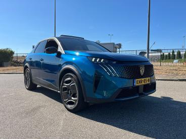 SPOTICAR Peugeot 3008  Tweedehands - Suv Hybride Blauw - S'gravenhage - 1200303699_1