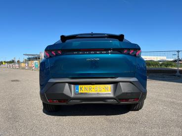 SPOTICAR Peugeot 3008  Tweedehands - Suv Hybride Blauw - S'gravenhage - 1200303699_5