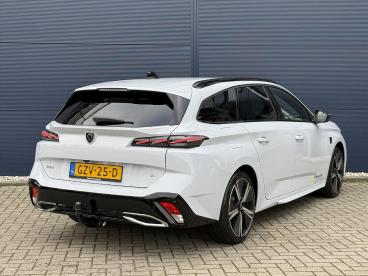SPOTICAR Peugeot 308 Sw 1.2 Hybrid 136pk E-dcs6 Gt | Navigatie | Focal Tweedehands - Stationwagen Hybride Wit - Nijmegen - 1200269329_4