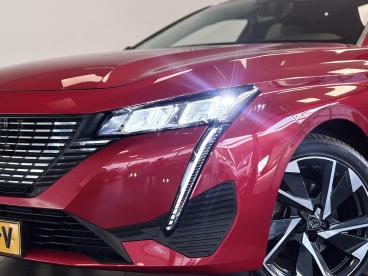 SPOTICAR Peugeot 308 Allure Pack Business 1.2 Turbo 130pk Eat8 | Agr-st Tweedehands - Hatchback Benzine Rood - Alblasserdam - 1200271616_2