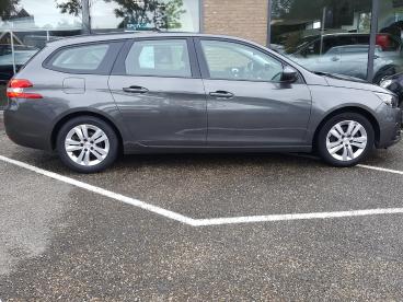 SPOTICAR Peugeot 308 Sw Blue L. Active 1.2 110pk | Navi | Bt | Applecap Tweedehands - Stationwagen Benzine Grijs - Zierikzee - 1200278079_2