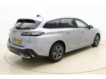 SPOTICAR Peugeot 308 Sw 1.2t 130pk Automaat Allure | Camera & Parkeerse Tweedehands - Stationwagen Benzine Zilver - Wirdum (fr) - 1200278666_2