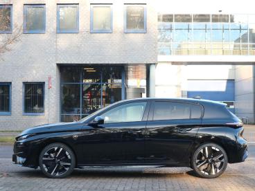 SPOTICAR Peugeot 308 1.2 Hybrid 145 E-dcs6 Gt / 360 Camera / Alcantara Tweedehands - Hatchback Hybride  - Hilversum - 1200282441_2