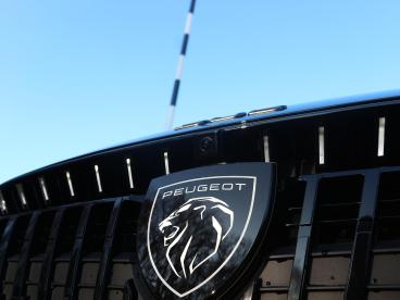 SPOTICAR Peugeot 308 1.2 Hybrid 145 E-dcs6 Gt / 360 Camera / Alcantara Tweedehands - Hatchback Hybride  - Hilversum - 1200282441_5