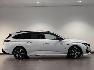 SPOTICAR Peugeot 308 Sw Gt 1.6 Hybrid Phev 225pk E-eat8 | Focal Hifi | Tweedehands - Stationwagen Plugin Hybrid Wit - Dordrecht - 1200284298_5