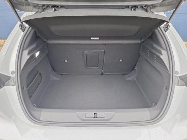 SPOTICAR Peugeot 308 1.2 Hybrid 145pk E-dcs6 Gt | Schuif-kanteldak | 36 Tweedehands - Hatchback Hybride Wit - Nijmegen - 1200292176_5
