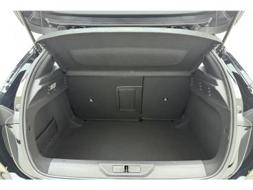 SPOTICAR Peugeot 308 1.2t Active Pack Business 130pk | Stoelverwarming Tweedehands - Hatchback Benzine Zwart - Drachten - 1200293498_3