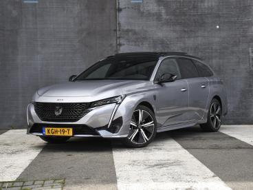 SPOTICAR Peugeot 308 Sw Gt 1.6 Plug-in Hybrid 225pk Automaat Pano | 18' Tweedehands - Stationwagen Plugin Hybrid Grijs - Sittard - 1200294615_1