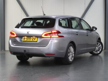 SPOTICAR Peugeot 308 Sw 1.2 130pk Allure | 1ste Eigenaar | Applecarplay Tweedehands - Stationwagen Benzine Grijs - Amersfoort - 1200295671_3