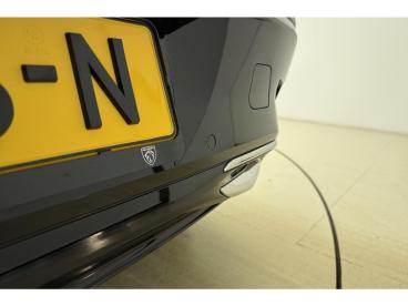 SPOTICAR Peugeot 308 1.2t 130pk Allure | Achteruitrijcamera | Apple Car Tweedehands - Hatchback Benzine Zilver - Sneek - 1200296019_3