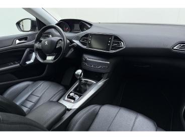 SPOTICAR Peugeot 308 Sw 1.2 Puretech Blue Lease Premium Trekhaak | Appl Tweedehands - Stationwagen Benzine Grijs - Dokkum - 1200297298_3