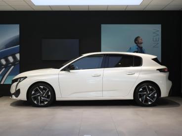 SPOTICAR Peugeot 308 Allure Pack Business 130 Pk Automaat | Navigatie | Tweedehands - Hatchback Benzine Wit - Nieuwegein - 1200299515_2