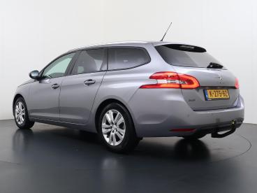 SPOTICAR Peugeot 308 Sw Blue Lease Executive 110pk | Trekhaak | Navigat Tweedehands - Stationwagen Benzine Grijs - Uden - 1200299896_5