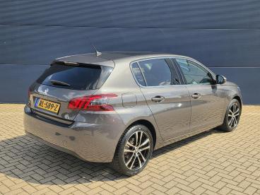 SPOTICAR Peugeot 308 1.2 Puretech Allure | Apple Carplay | Panoramadak Tweedehands - Hatchback Benzine Grijs - Doetinchem - 1200300464_5