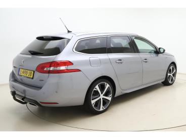 SPOTICAR Peugeot 308 Sw 1.2t Blue Lease Gt | Panorama Dak | 18'' Lichtm Tweedehands - Stationwagen Benzine Grijs - Drachten - 1200300530_2