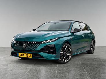 SPOTICAR Peugeot 308 Gt 1.2 Hybrid 145pk E-dcs6 | Stoelmassage | 360° C Tweedehands - Hatchback Hybride Groen - Rotterdam - 1200302641_1
