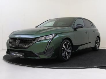 SPOTICAR Peugeot 308 1.2 Puretech Allure Yp Tweedehands - Hatchback Benzine Groen - Den Haag - 1200303047_1