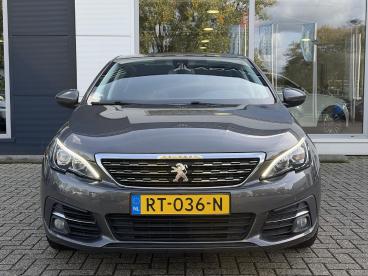 SPOTICAR Peugeot 308 1.2 Allure 130pk Automaat | Trekhaak | Navigatie | Tweedehands - Hatchback Benzine Grijs - Arnhem - 1200303938_3