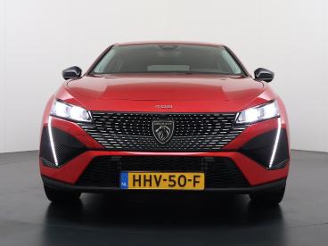 SPOTICAR Peugeot 408 1.2 145pk Hybrid E-dcs6 Allure | 1e Eigenaar | Nav Tweedehands - Hatchback Hybride Rood - Den Bosch - 1200291536_4