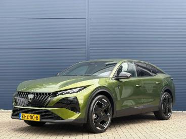 SPOTICAR Peugeot 408 1.6 Gt Exclusive Plug-in Hybrid 240 | Navigatie | Tweedehands - Hatchback Hybride Groen - Nijmegen - 1200294633_1