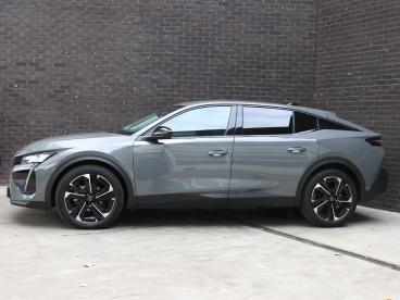SPOTICAR Peugeot 408 Allure 145pk Hybrid | Achteruitrijcamera | Adaptiv Tweedehands - Hatchback Hybride Grijs - Doorn - 1200299057_2