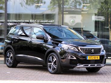 SPOTICAR Peugeot 5008 1.2 Puretech Allure Automaat | Navi / Panoramadak Tweedehands - Suv Benzine Zwart - Tiel - 1200272557_1