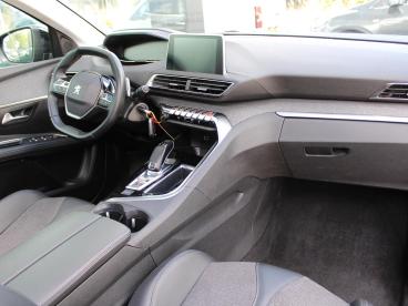 SPOTICAR Peugeot 5008 1.2 Puretech Allure Automaat | Navi / Panoramadak Tweedehands - Suv Benzine Zwart - Tiel - 1200272557_3