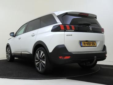 SPOTICAR Peugeot 5008 1.2 130pk Eat8 Blue Lease Premium | Automaat | Cam Tweedehands - Suv Benzine Wit - S'gravenhage - 1200284753_4