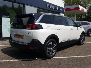 SPOTICAR Peugeot 5008 Allure 1.2 Pt-130pk Automaat (6t) Full-led Voor |c Tweedehands - Suv Benzine Wit - Zierikzee - 1200292645_3