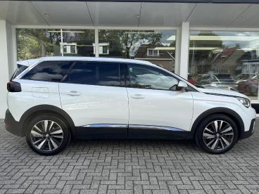 SPOTICAR Peugeot 5008 1.2 Puretech Blue Lease Premium Avantage | Climate Tweedehands - Suv Benzine Wit - Wirdum (fr) - 1200295504_2