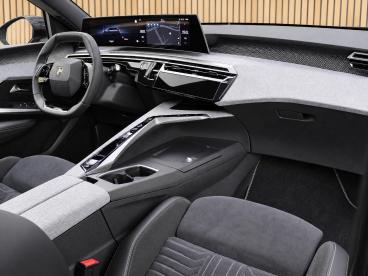 SPOTICAR Peugeot 5008 1.2 Hybrid 136 Gt 7p Automaat | Navi / Camera / 8j Tweedehands - Suv Hybride Grijs - Tiel - 1200295930_3