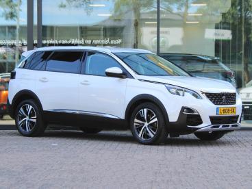 SPOTICAR Peugeot 5008 1.2 Puretech Allure | Navi / Camera / Stoelverwarm Tweedehands - Suv Benzine Wit - Tiel - 1200296483_1