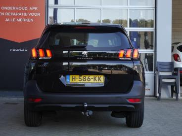 SPOTICAR Peugeot 5008 1.2 Puretech Active | Automaat | Trekhaak | 7 Zits Tweedehands - Suv Benzine Zwart - Sneek - 1200298069_4