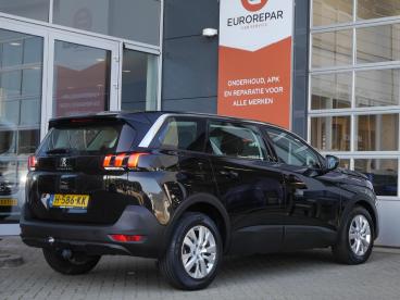 SPOTICAR Peugeot 5008 1.2 Puretech Active | Automaat | Trekhaak | 7 Zits Tweedehands - Suv Benzine Zwart - Sneek - 1200298069_5