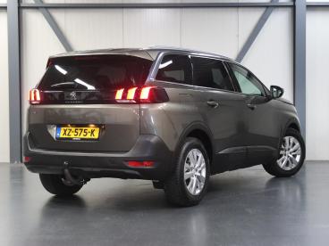 SPOTICAR Peugeot 5008 1.2 130pk Active | 2de Eigenaar | Applecarplay/and Tweedehands - Suv Benzine Grijs - Amersfoort - 1200299387_3