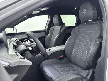 SPOTICAR Peugeot 5008 Suv 136pk Hybrid Automaat Gt | 7-pers. | Elektrisc Tweedehands - Suv Hybride Wit - Nieuwegein - 1200299742_5