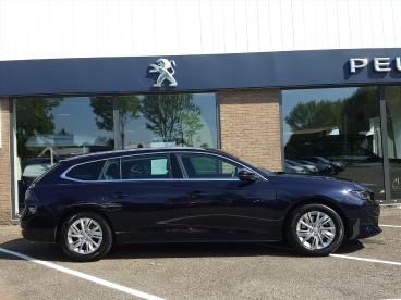 SPOTICAR Peugeot 508 Sw Blue L. Active 1.2 Pt-130pk S&s (vol)automaat E Tweedehands - Stationwagen Benzine Blauw - Zierikzee - 1200268744_2