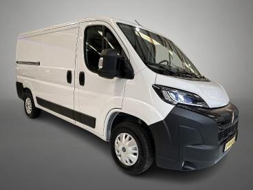 SPOTICAR Peugeot Boxer 2.2 Bluehdi 120 S&s L2h1 3.0t | Trekhaak | Digital Tweedehands - Bedrijfswagen Diesel Wit - Eindhoven - 1200277261_2