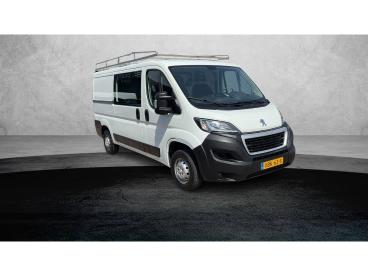 SPOTICAR Peugeot Boxer 330 140pk L2h1 Premium | Imperiaal | 3 Persoons | Tweedehands - Bedrijfswagen Diesel Wit - Nieuwegein - 1200295058_2