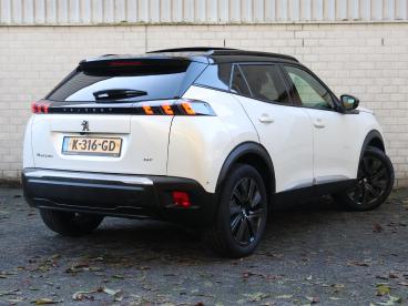 SPOTICAR Peugeot 2008 E-2008 Gt 50 Kwh 136pk | Schuifdak | Navigatie | Camera | Tweedehands - Suv Elektrisch Wit - Zeist - 1200282268_5