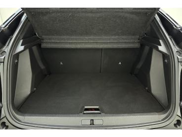 SPOTICAR Peugeot 2008 E-2008 Ev Gt Pack 50 Kwh 100% Elektrisch | Panorama Dak | Tweedehands - Suv Elektrisch Zwart - Leeuwarden - 1200284986_3