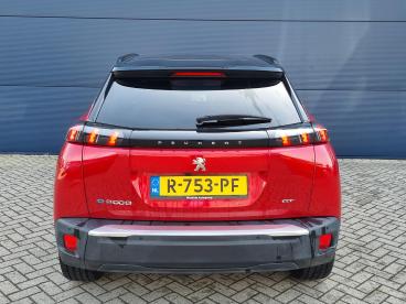 SPOTICAR Peugeot 2008 E-2008 Ev Gt Pack 50 Kwh | Soh 93% | Stoelverwarming | Ap Tweedehands - Suv Elektrisch Rood - Doetinchem - 1200294577_5