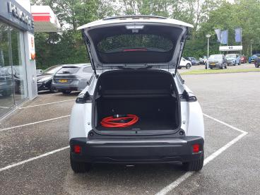SPOTICAR Peugeot 2008 E-2008 Ev 54kwh 156pk Gt |navi|bt|camera 360°|cruise&clim Tweedehands - Suv Elektrisch Wit - Zierikzee - 1200295656_5