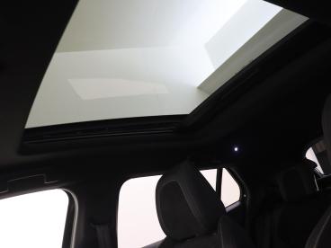 SPOTICAR Peugeot 2008 E-2008 Ev Gt Pack 50 Kwh Open Dak !!! Tweedehands - Suv Elektrisch Zwart - Den Haag - 1200297819_5