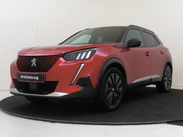 SPOTICAR Peugeot 2008 E-2008 Ev Gt 50 Kwh Alcantara Bekelding | Keyless | Camer Tweedehands - Suv Elektrisch Rood - Naaldwijk - 1200298998_1