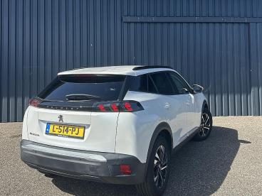 SPOTICAR Peugeot 2008 E-2008 Ev Allure 50 Kwh Carplay | Navi By App | Parkeerse Tweedehands - Suv Elektrisch Wit - Ruurlo - 1200301567_5